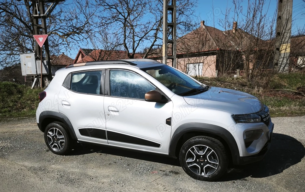 Dacia Spring Extreme 65cp din 2024 doar 10.500km
