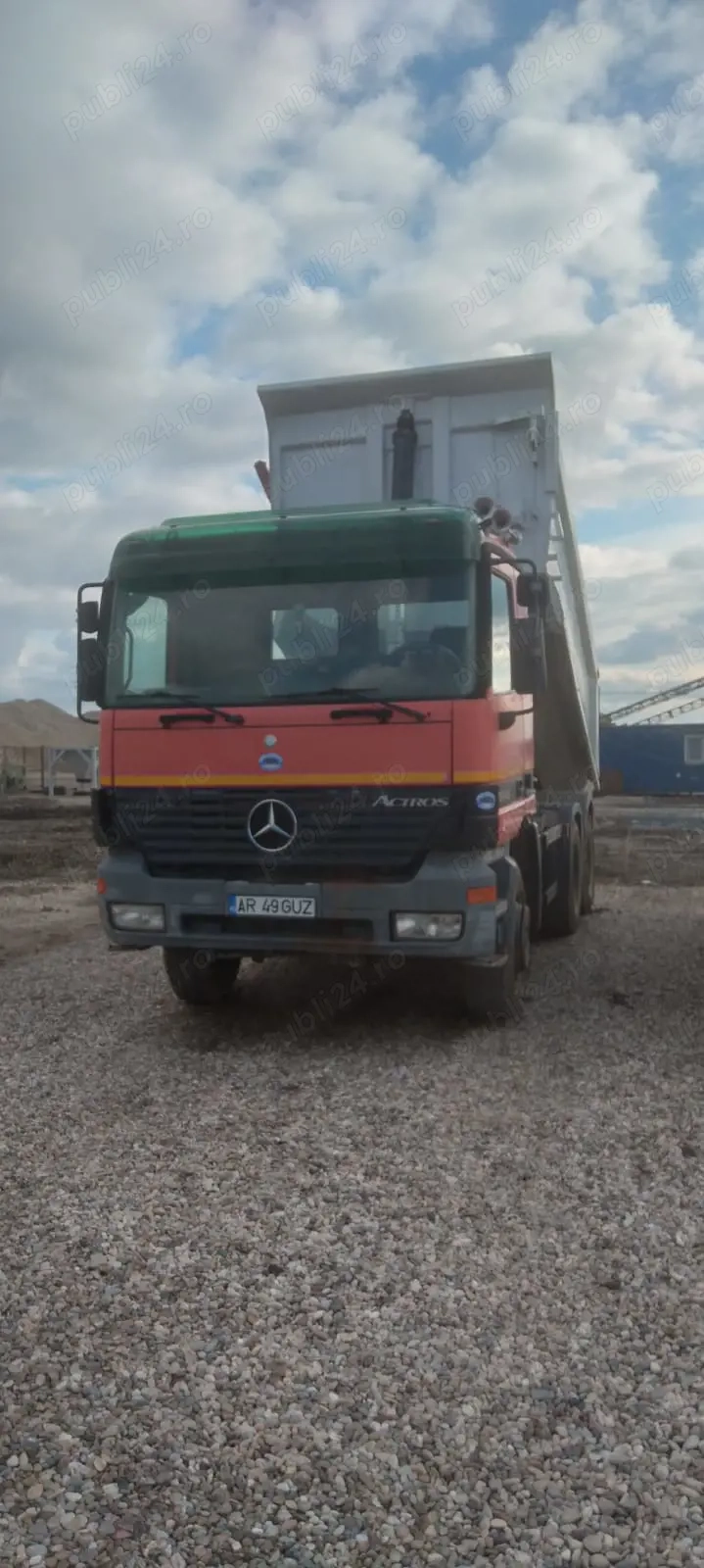 Autoutilitara Mercedez Benz