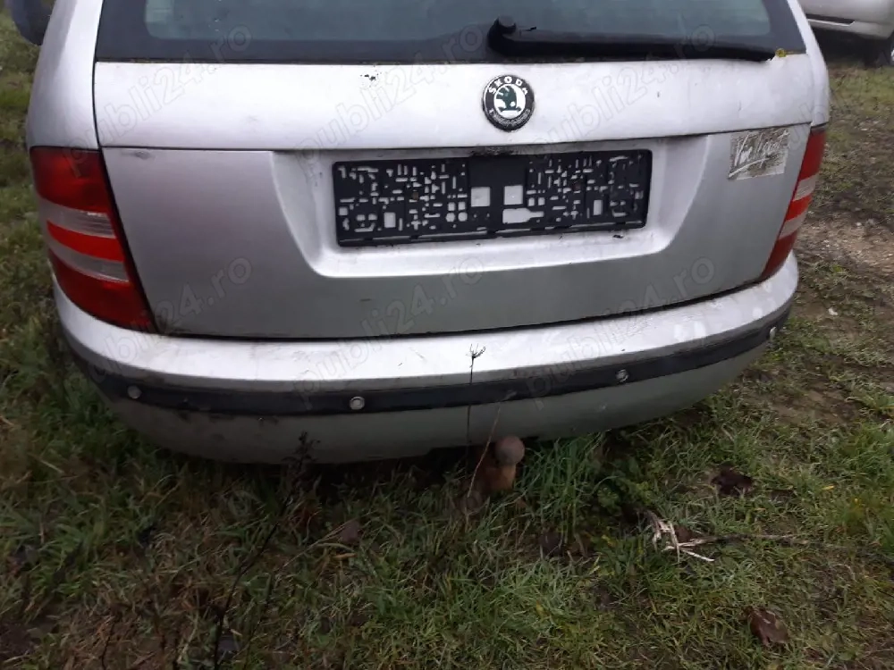 Vand piese Skoda fabia II benzina