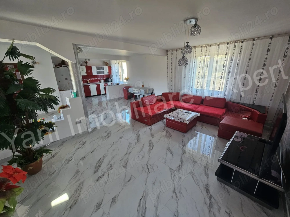 Casă de vânzare în Curtea de Argeș, strada Progresului.