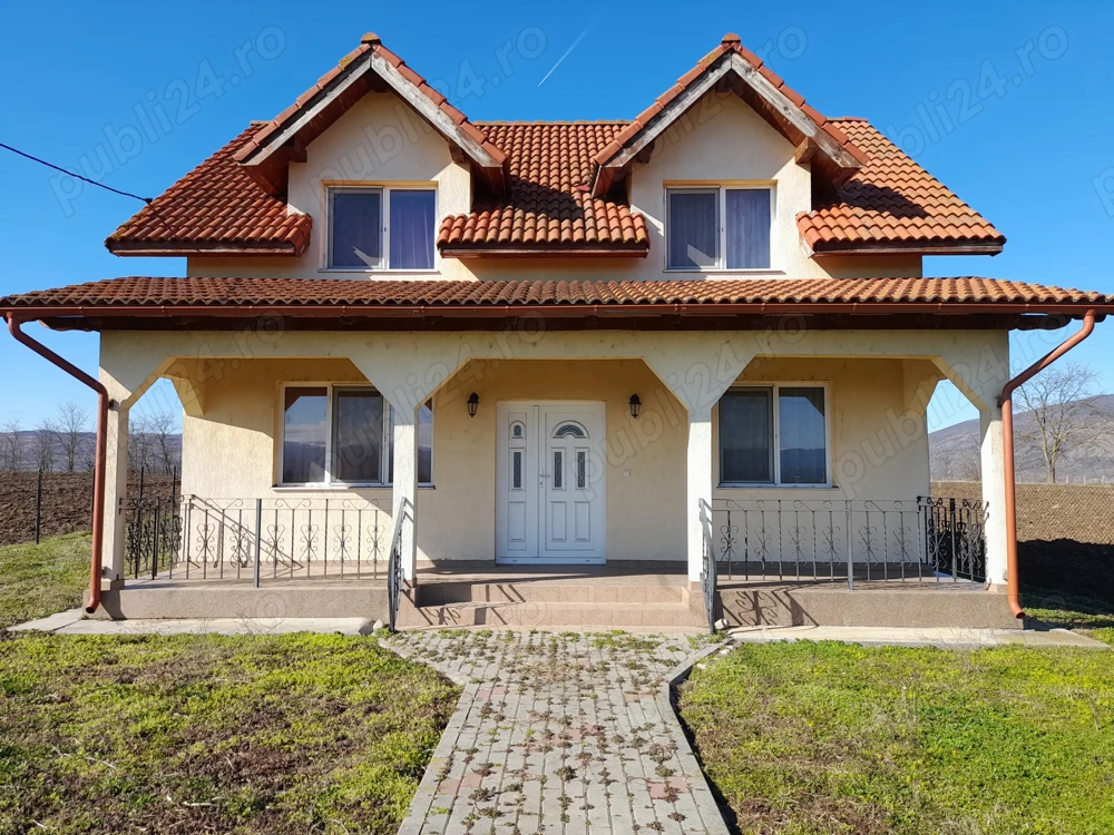 Casă de vânzare Aurel Vlaicu 