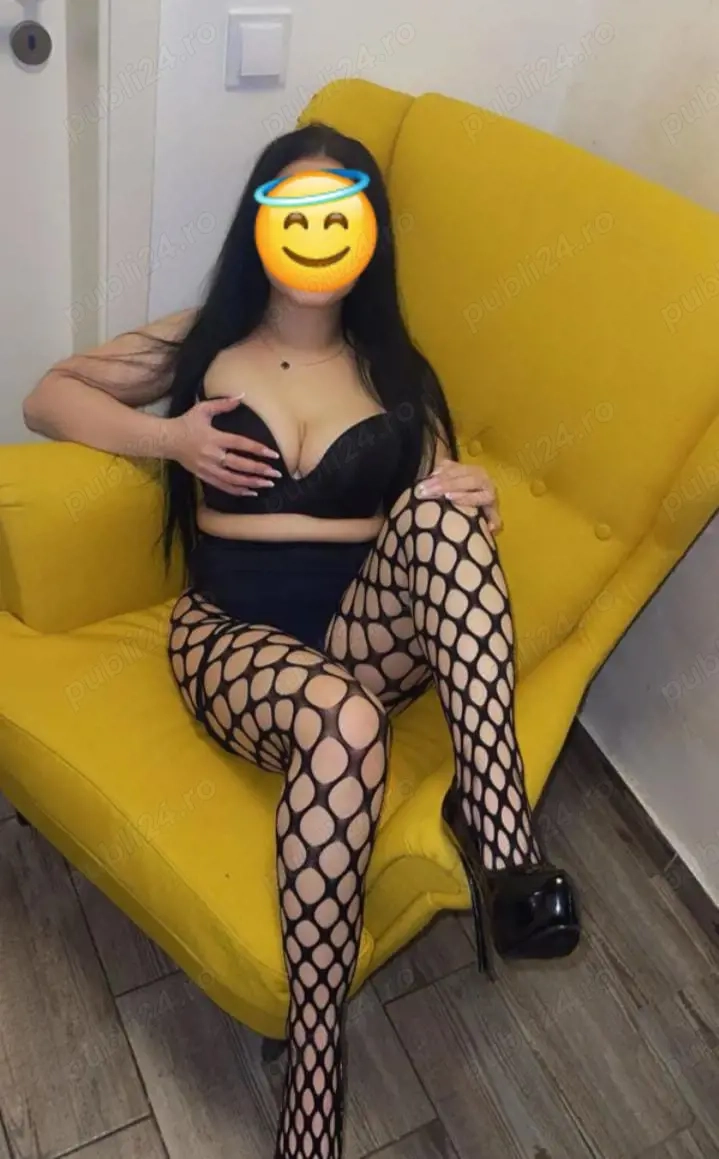 Amelia doar deplasări 