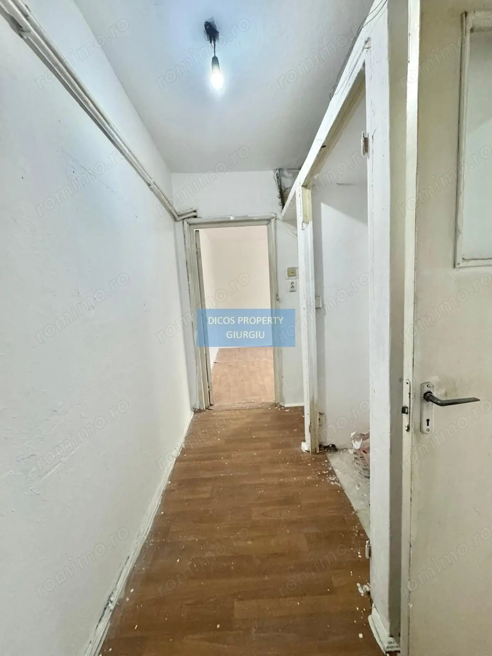 Apartament 2 camere de vânzare, Strada Tineretului, etaj 2