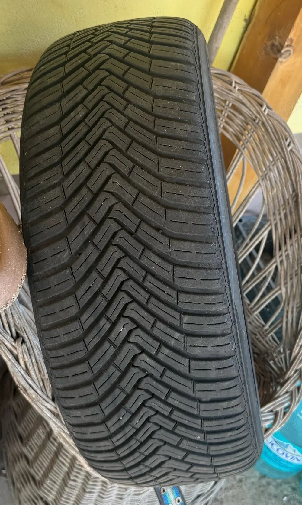 Anvelopa cauciuc Continental all season 205 50 r17 putin utilizat