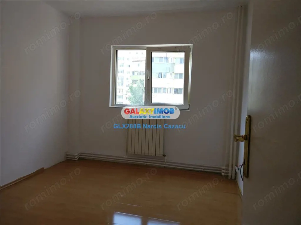 Pantelimon Vanzare apartament 4 camere ,centrala, bloc din 1981