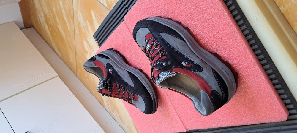 Adidasi din piele naturala Waldlaufer 38.5