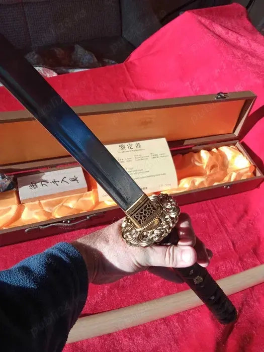 Katana Otel DAMASC 8000 straturi calita, sabie Reala Samurai,Rara,o piesa deosebita de LUX