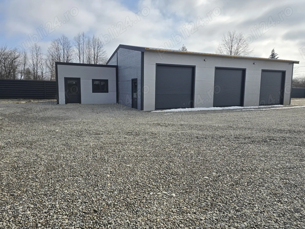 Închiriez Hala Filipeștii de Pădure.