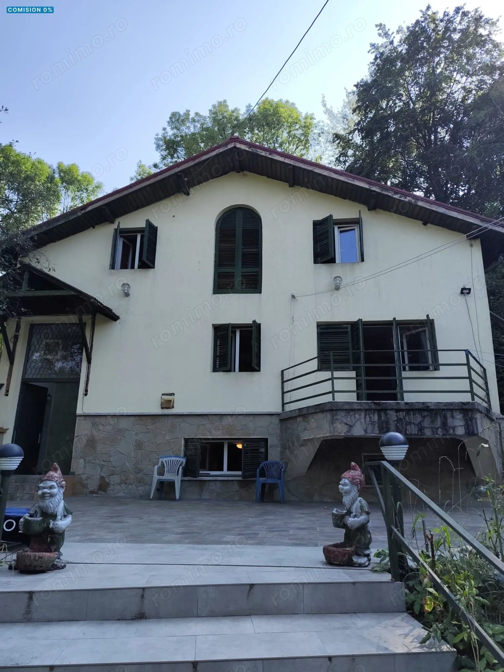 Vila superba 7 camere, Provita de Jos, 22.000 mp teren