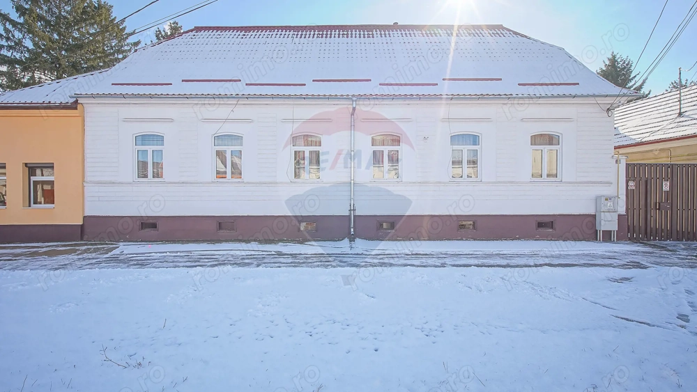 Comision 0% | Proprietate săsească restaurată complet | Bod, Brașov