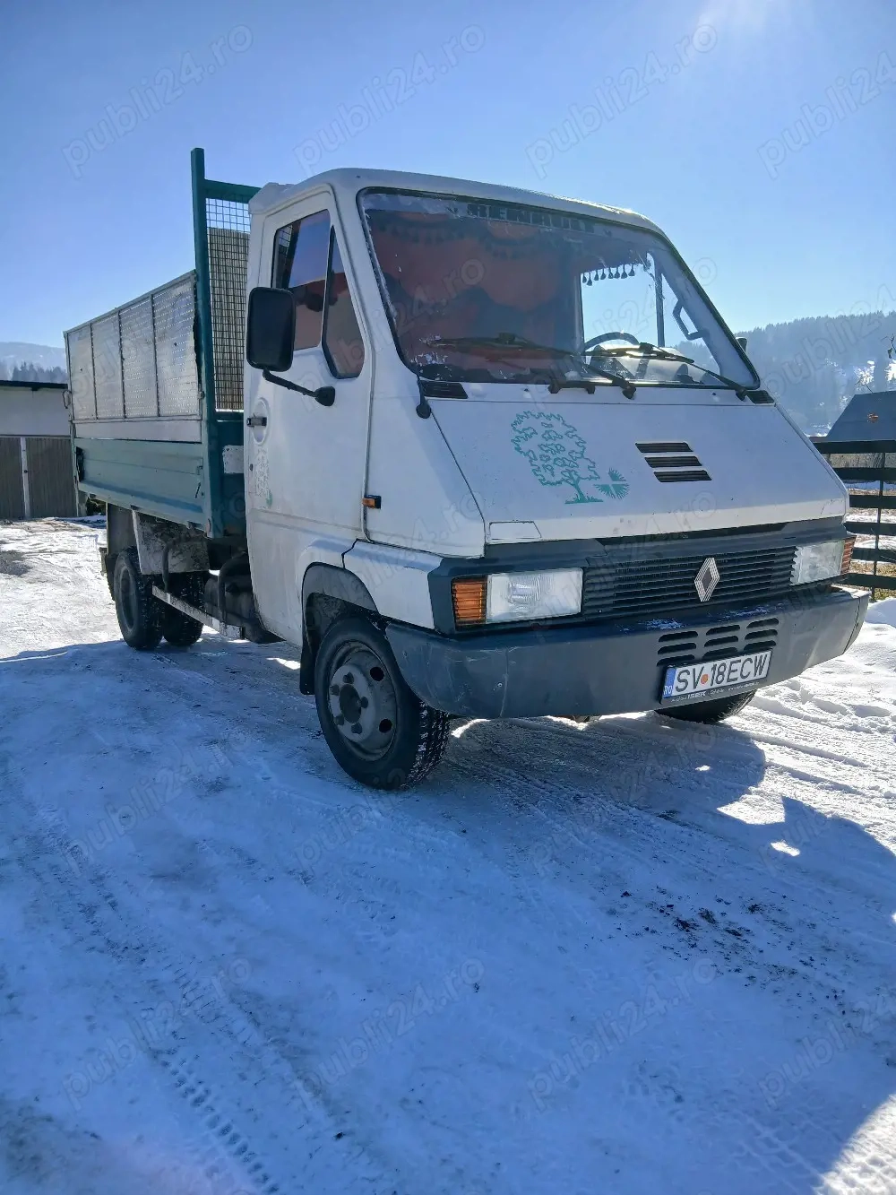 Renault Master 2.5 Diesel – Basculabil 3,5T – Mașină de muncă