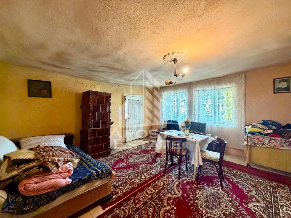 Casa individuala de vanzare, teren 1750 mp, Zona: Sanandrei