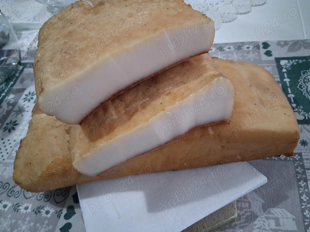Vând slănină proaspăt afumată 