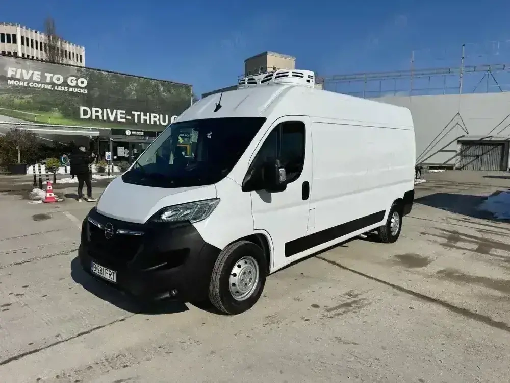 Opel Movano Frigorific 2024 finantare leasing