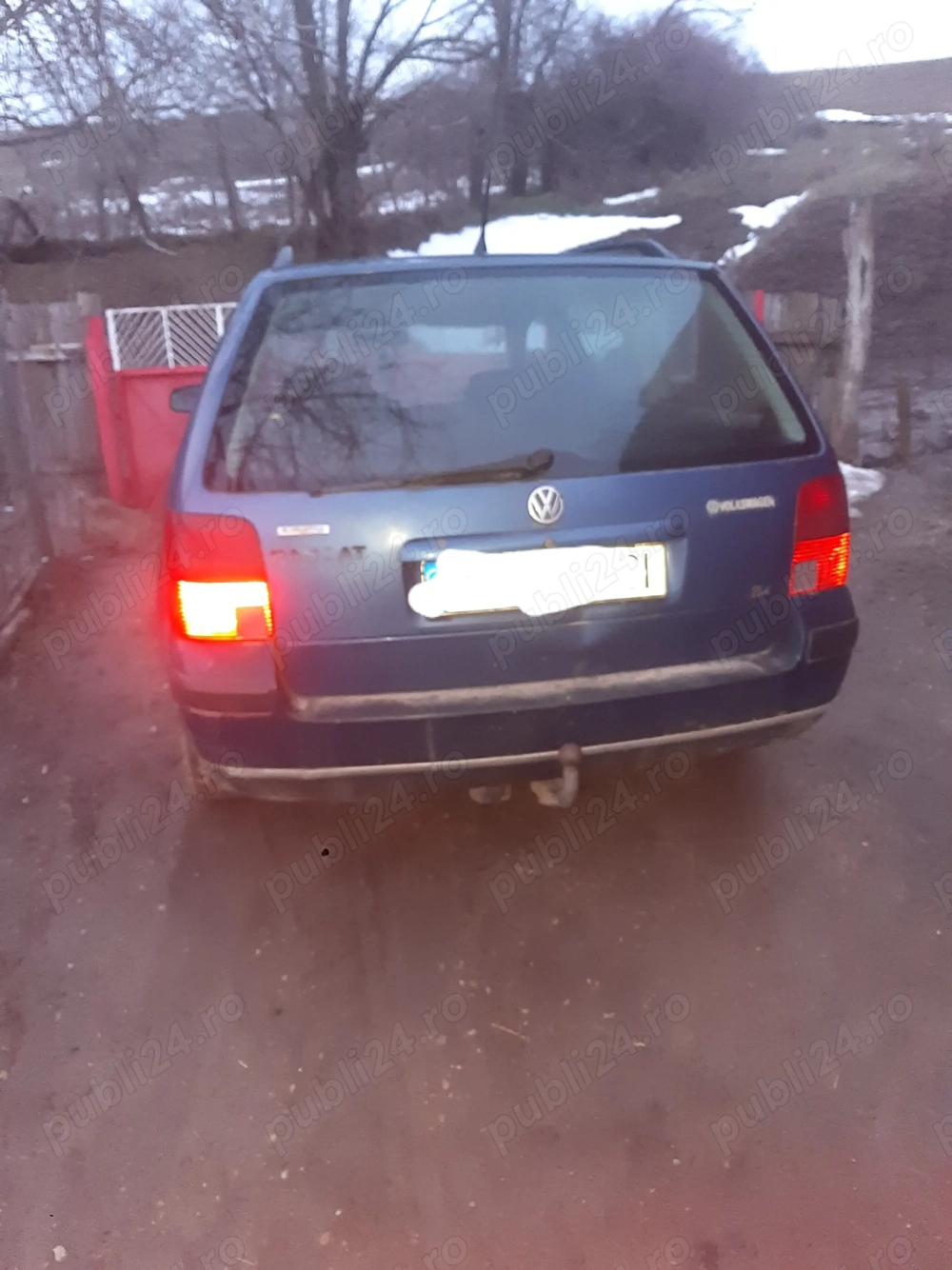 Masina de vanzare sau de piese 