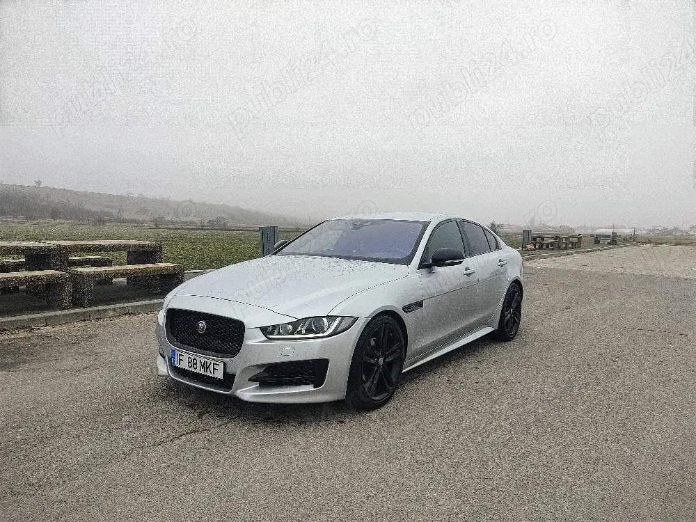 Jaguar XE-R 2017