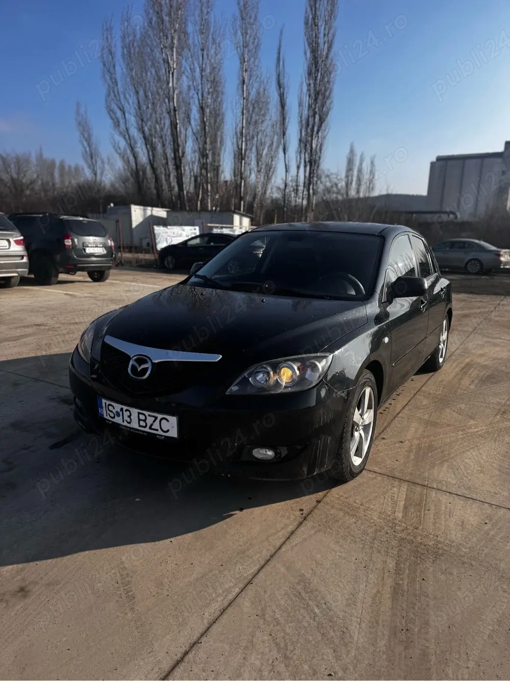 MAZDA 3 ,consum 100 ron 250km,auto made in japan