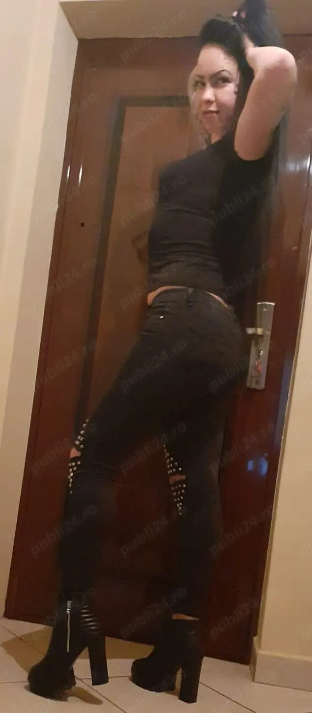 poze reale 100% făcute recent