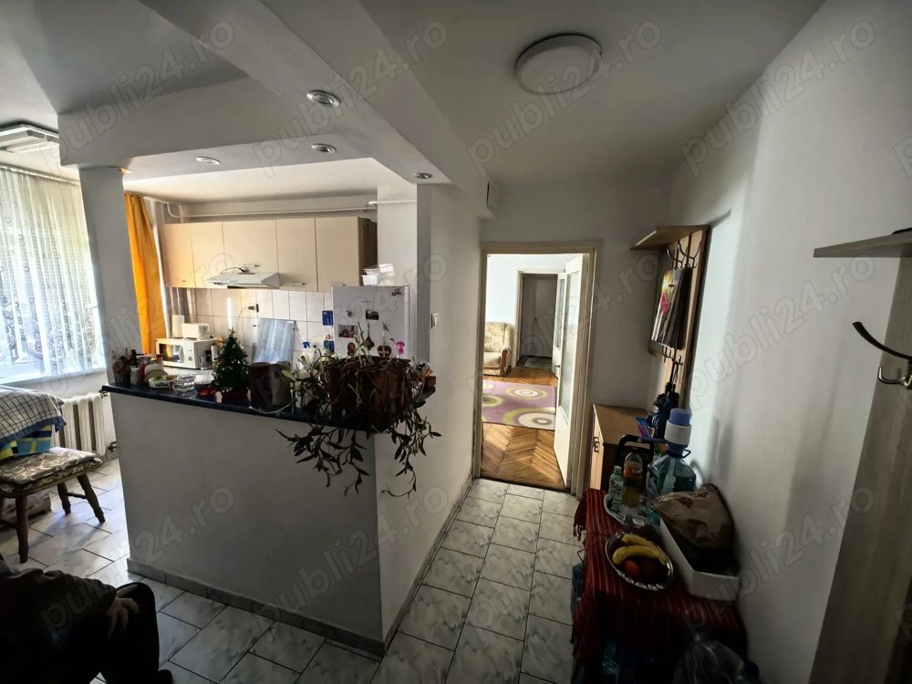 Proprietar, apartament 2 camere lipovei. Parter