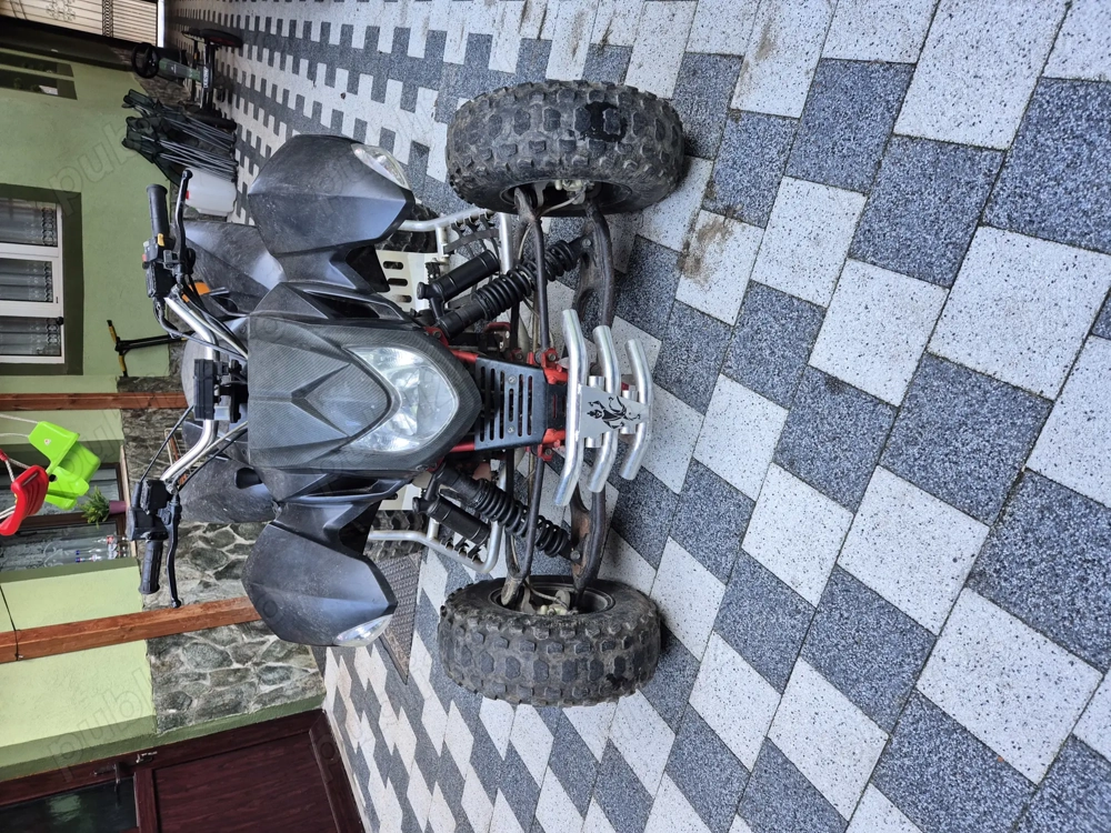 De vânzare ATV marca TRITON 