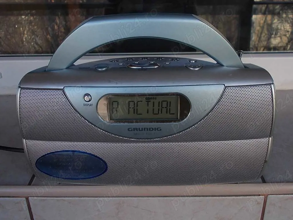Radio GRUNDIG Music Boy 71 digital RDS, Fm,Mw,Lw,Sw,ceas,alarma