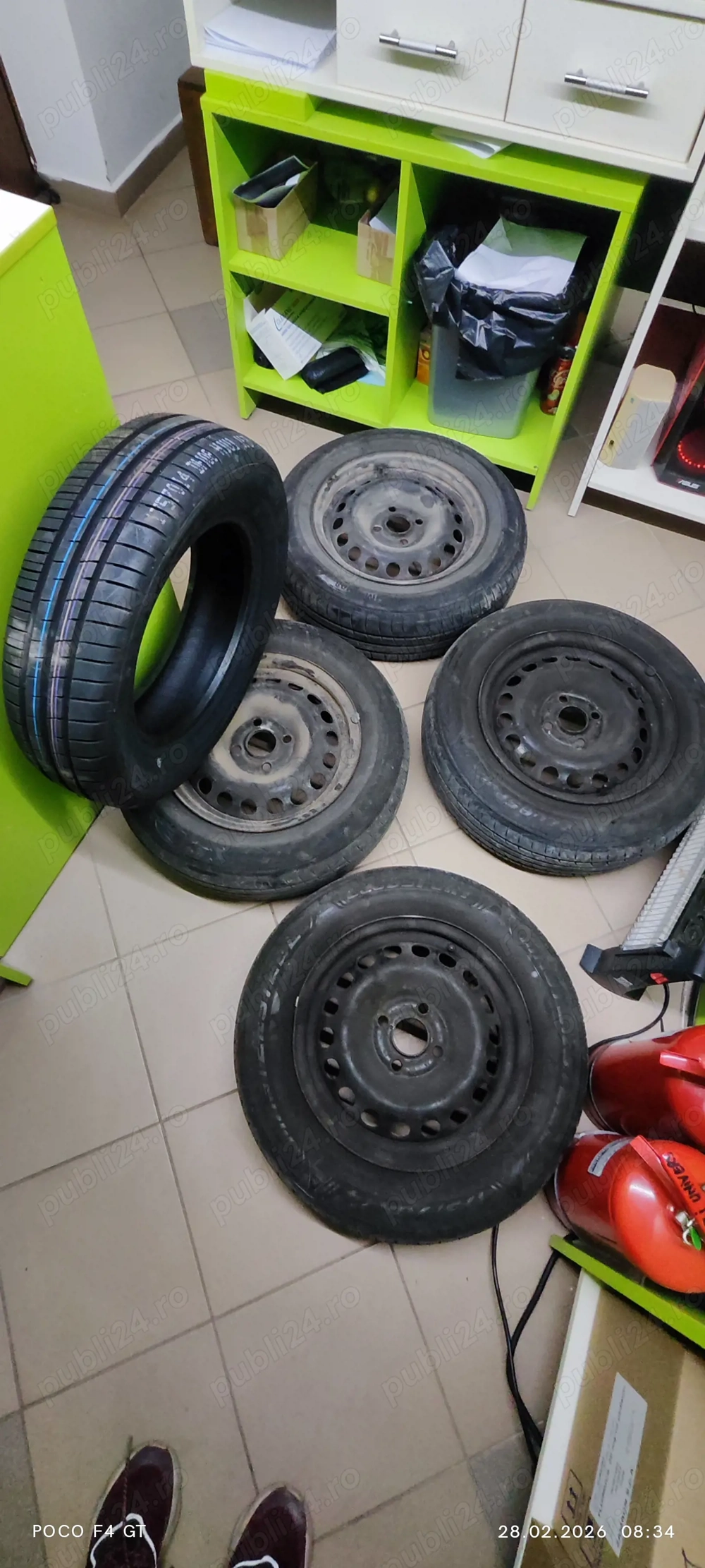 Set 4 jante tabla cu anvelope + anvelopa noua( 175/70/14)