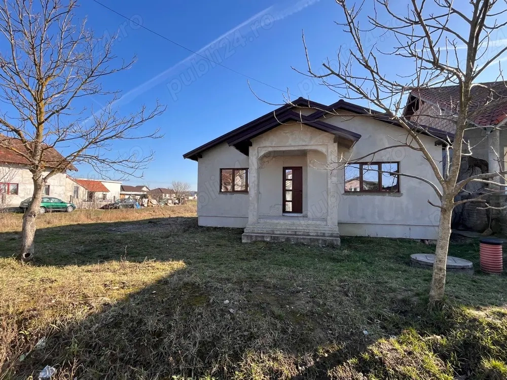 Vand casa finisata in Osorhei 