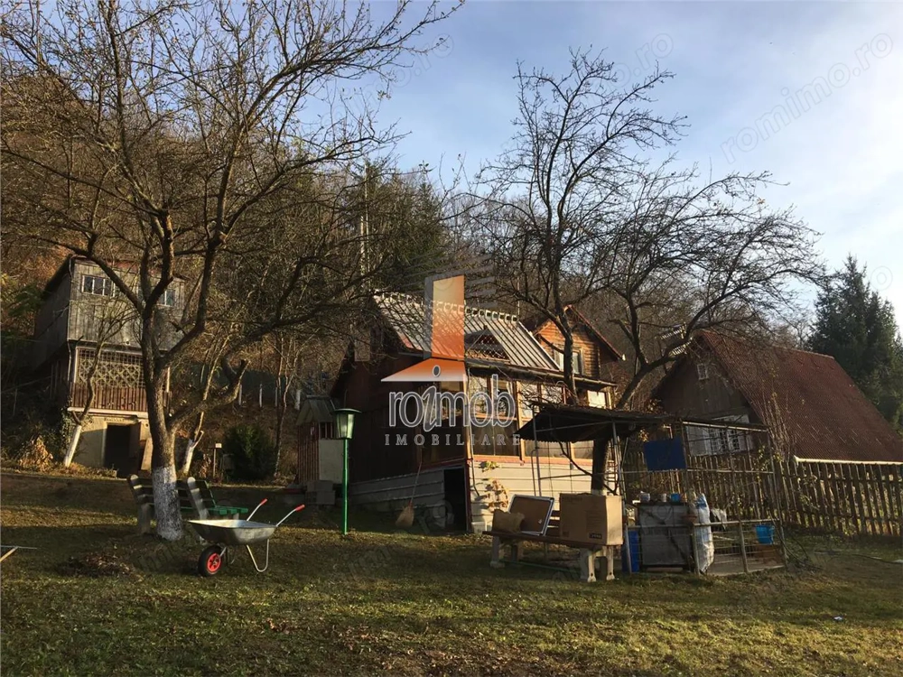 Casa de vacanta, din lemn, Bodoc, Judetul Covasna