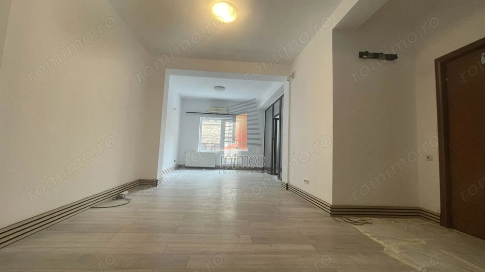 Piata Muncii, vila  moderna, 380 mp,  11 camere