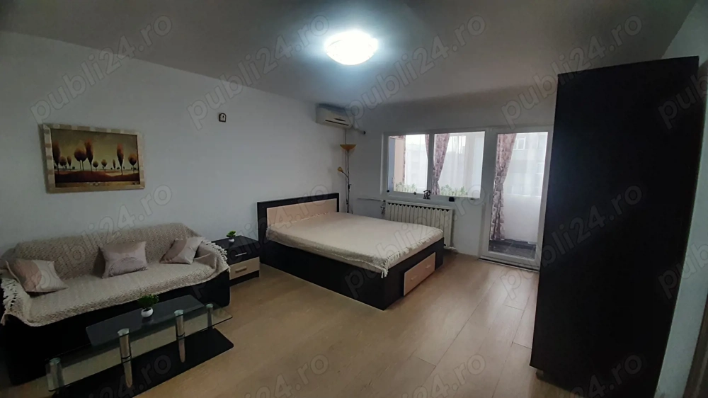 Proprietar   Mall Vitan-Dristor   str. Agatha Barsescu   Foarte spatioasa