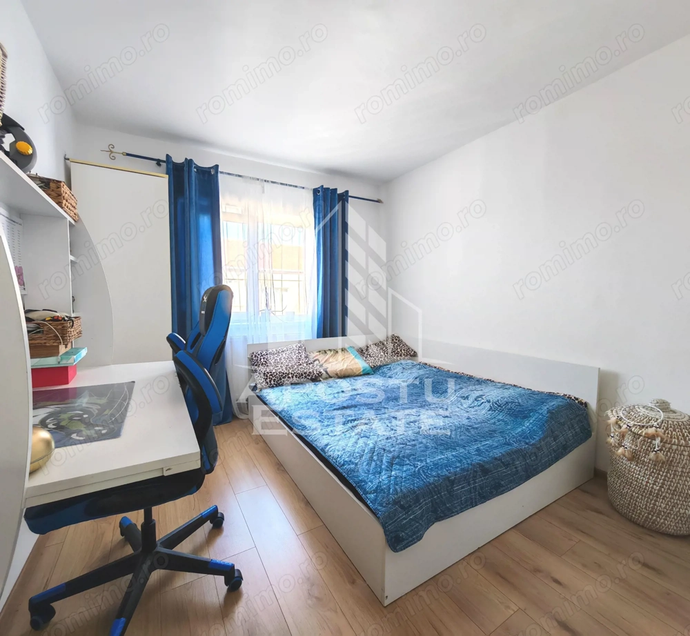 Apartament de vanzare cu 3 camere, decomandat, Lipovei, Timisoara