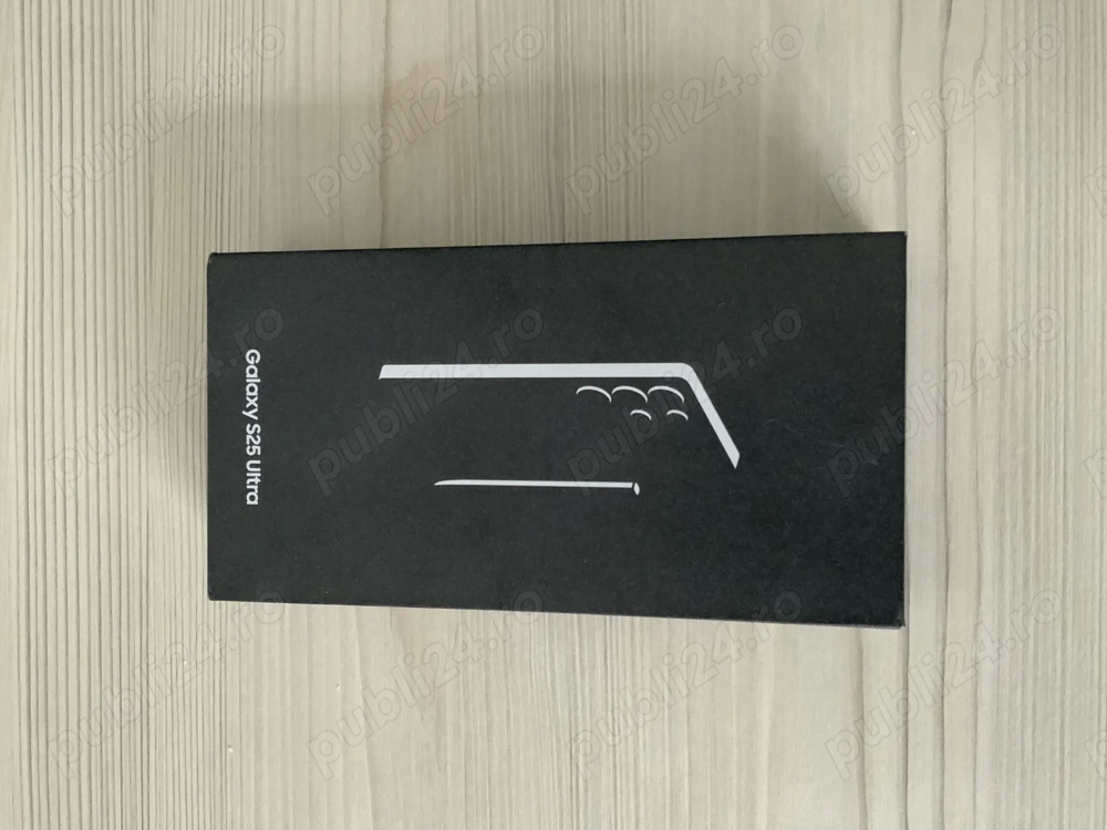 Samsung s25ultra 256gb nou, 740 euro
