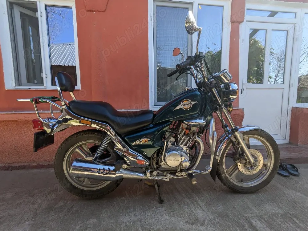 Vand motocicleta Daelim CT 125