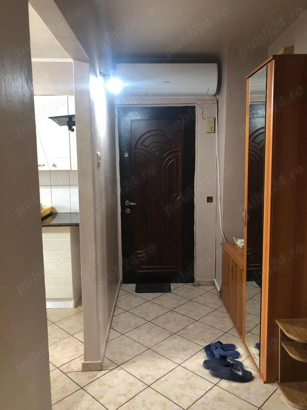 Vând apartament 3 camere decomandate   faleza nord, constanța str. pescarilor nr. 45 | bloc fz 13b, 