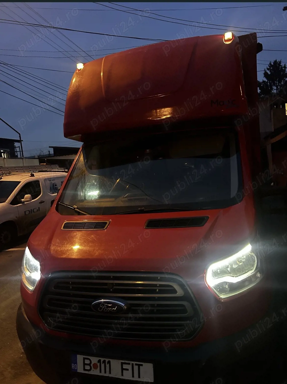 Ford Transit cu prelata