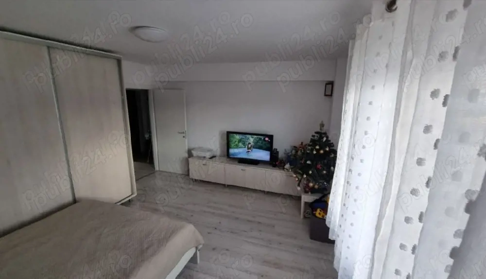 Inchiriez apartament cu o camera decomandat in zona Bucium-Visan, in bloc nou! la distanta de 2 km f