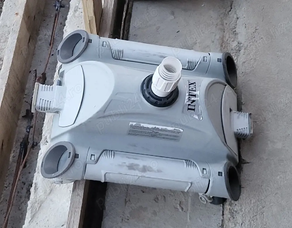 aspirator piscina intex