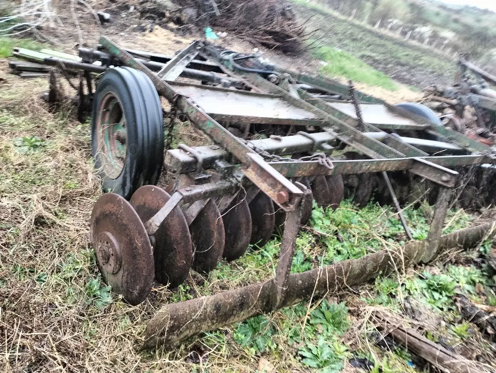 Vând disc agricol cu grape