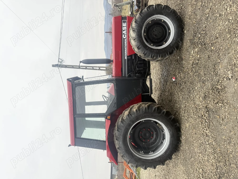 Vând sau schimb tractor Case Internațional 745 S