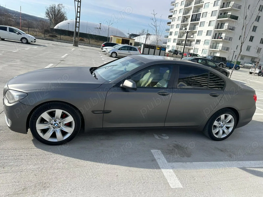 BMW 730d,motor 3.0 diesel,245 CP