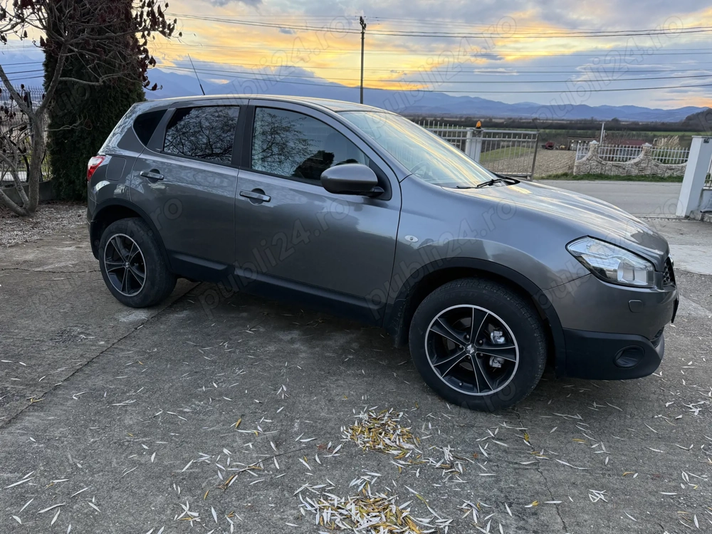 Qashqai 2.0 dci 150 cp 4x4 automat 