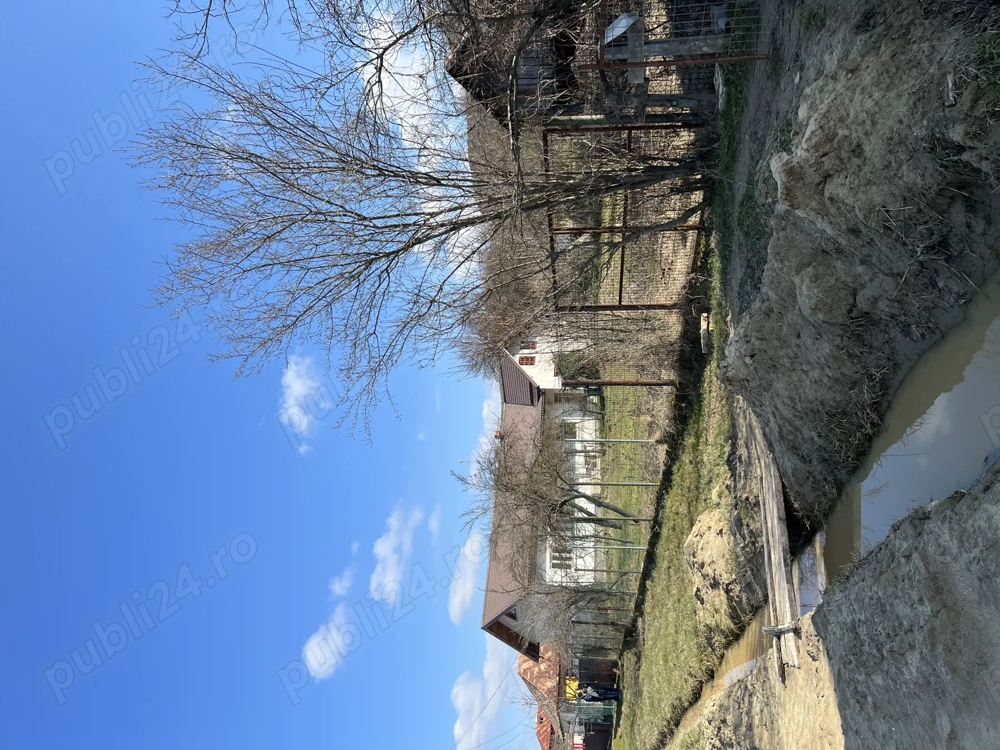 Casă 7 camere și dependințe +anexe gospodărești 