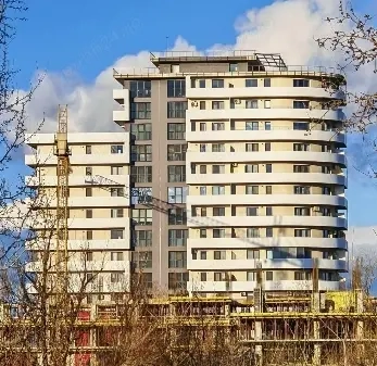 Apartament lux 2 camere de închiriat   Bud Tower, etajul 9