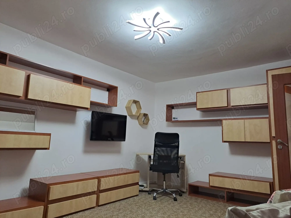 Proprietar, inchiriez apartament cu o camera zona Popa Sapca