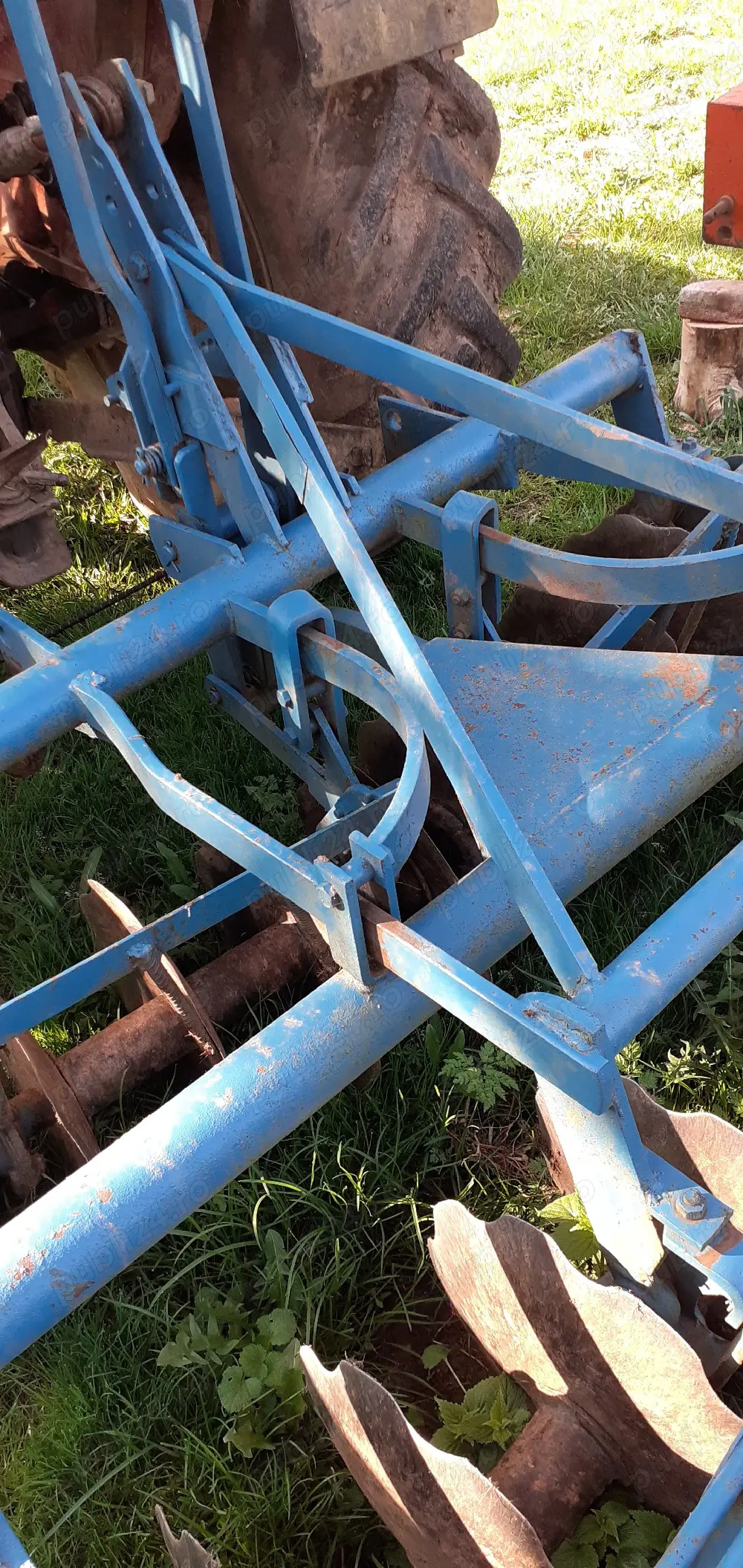 vind disc agricol purtat