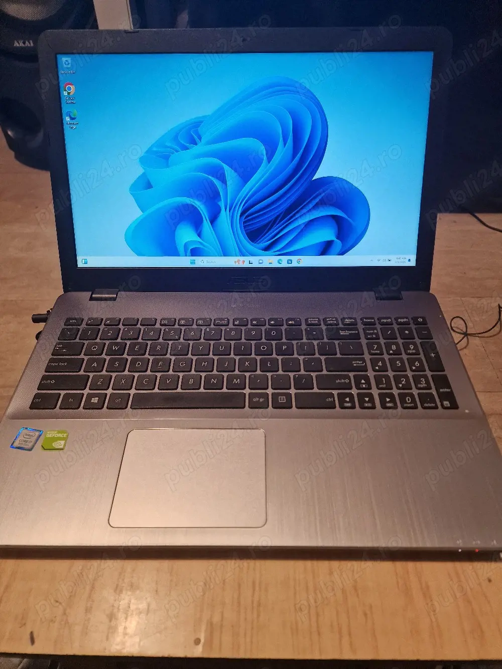 Laptop Asus X542U