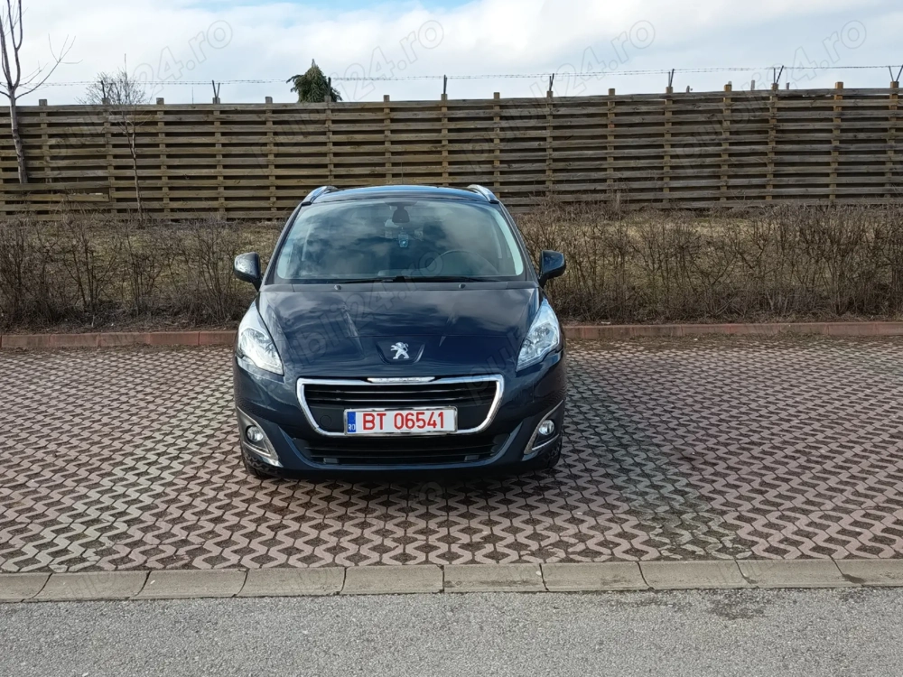 Peugeot 5008  Style , 1,6 thp, 7 locuri , an 2015, euro 5