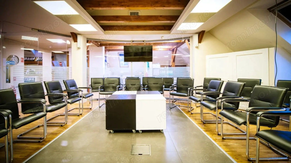 Parter in Cladire/Spatiu cu alta destinatie - pretabila diverse