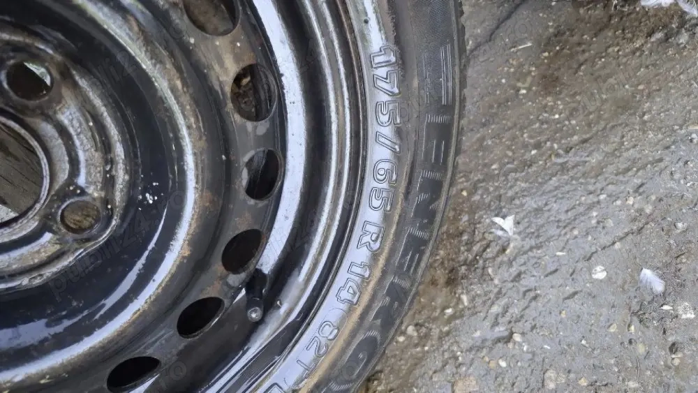 vand trei roti de opel asta f