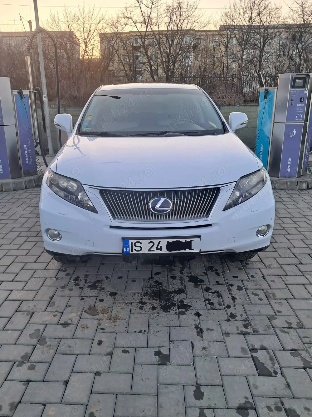 Vand Lexus RX450H